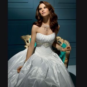 Alfred Angelo Sapphire Collection Ivory Silver Jewel Ballgown Wedding Dress 14